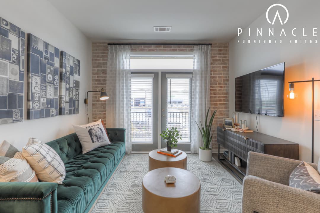 8th and Berry 1 Bedroom