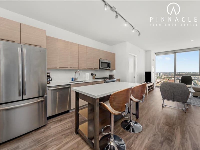 727 West Madison 1 Bedroom 09