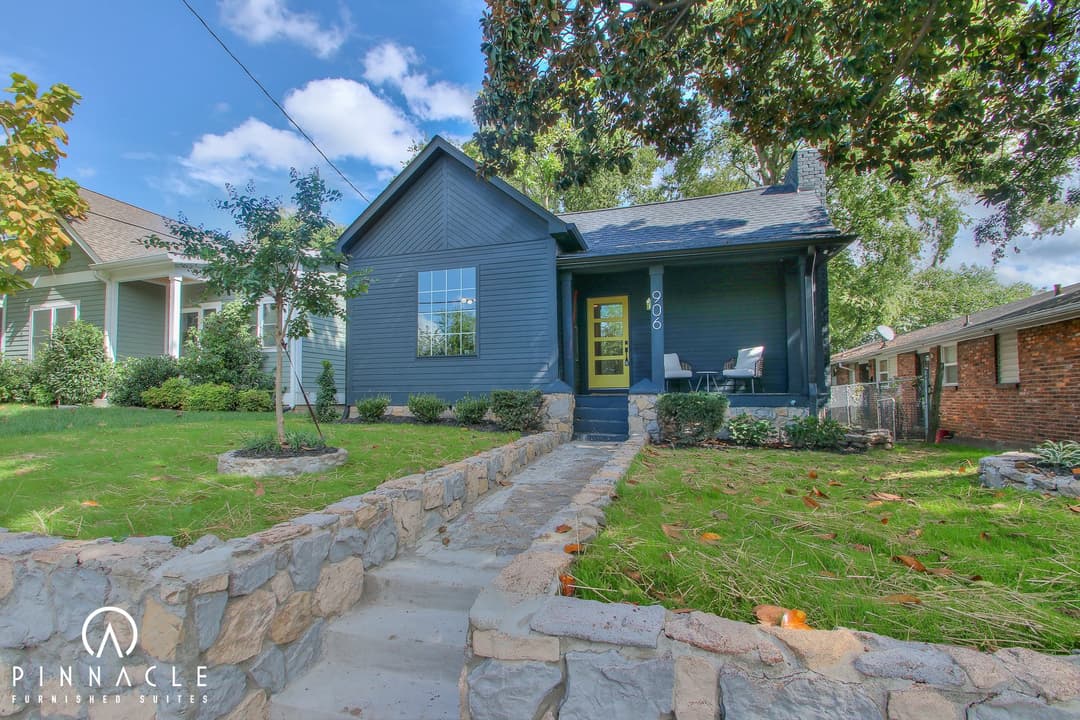 906 Morrison St 5 Bedroom