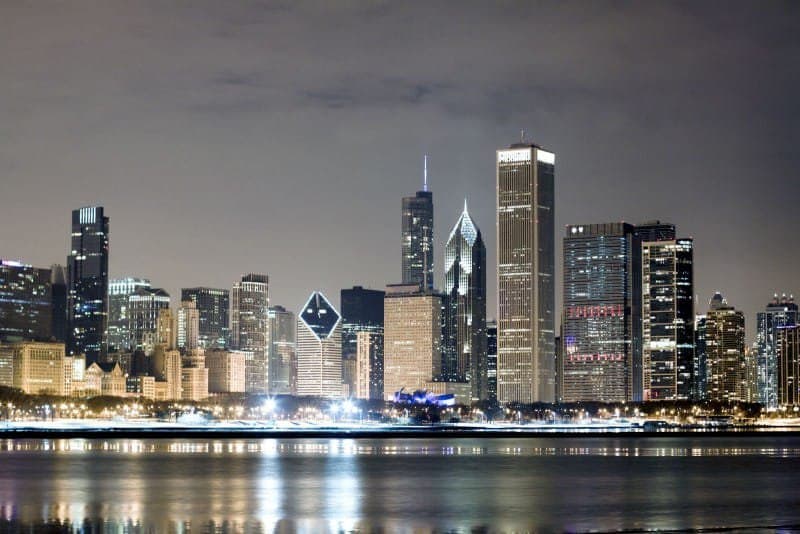 Travel Tips for Chicago: 5 Windy City Hacks
