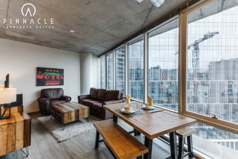 SoBro Convertible 1906