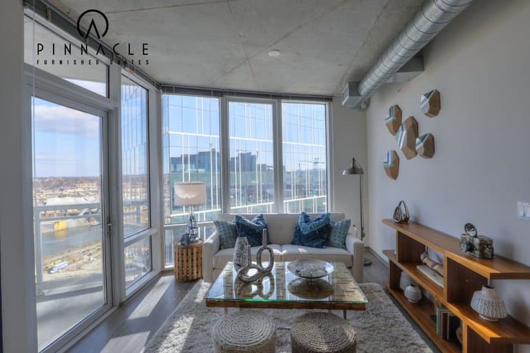 SoBro 1 Bedroom 02