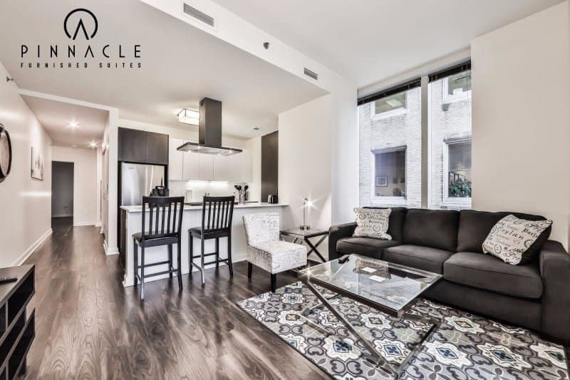 OneEleven 1 Bedroom 2001